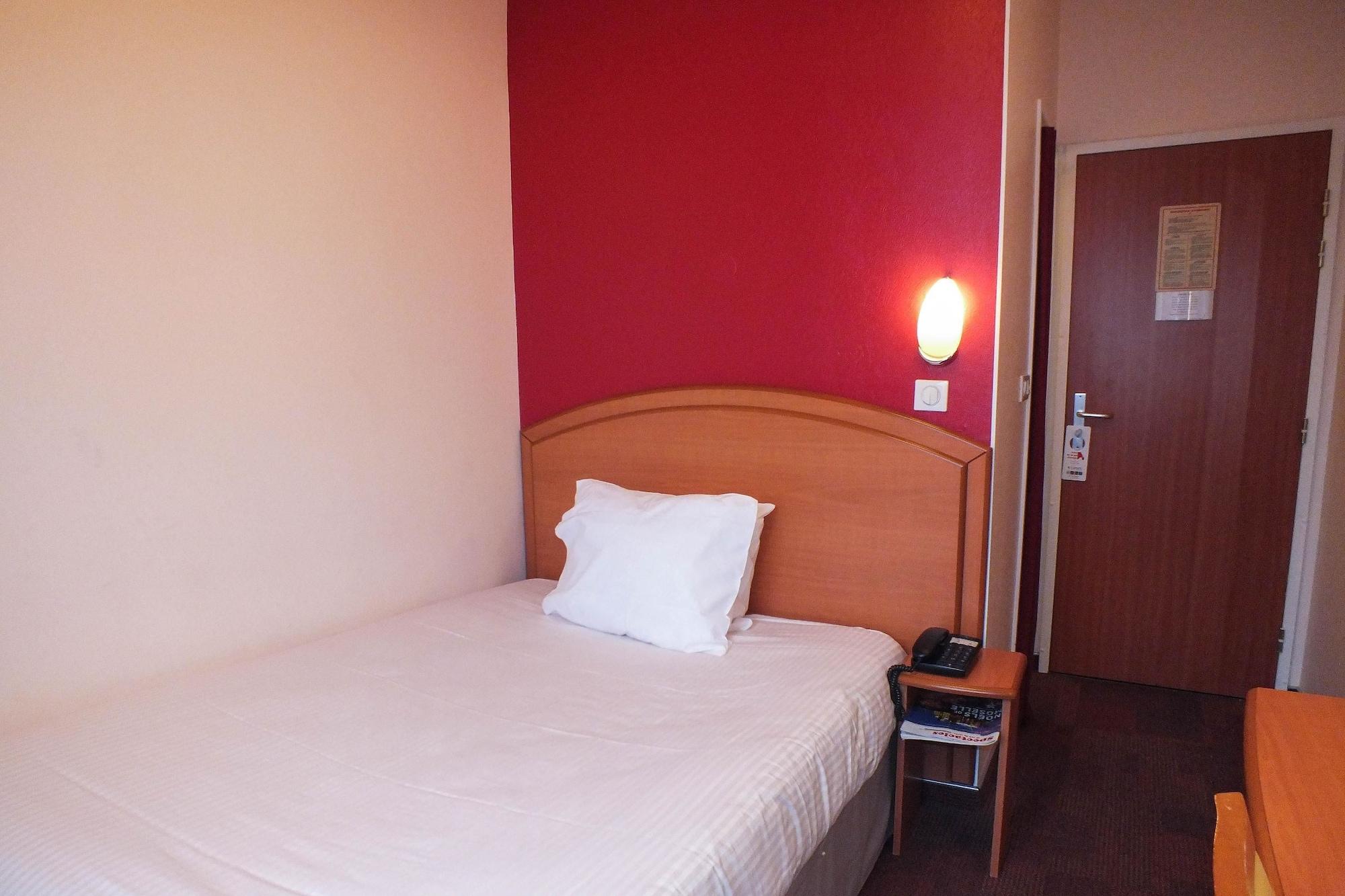 Comfort Hotel Cecil Metz Gare Exterior foto