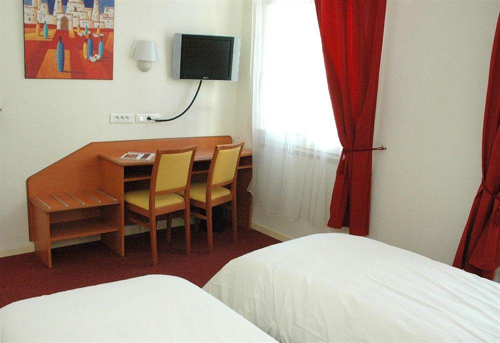 Comfort Hotel Cecil Metz Gare Exterior foto